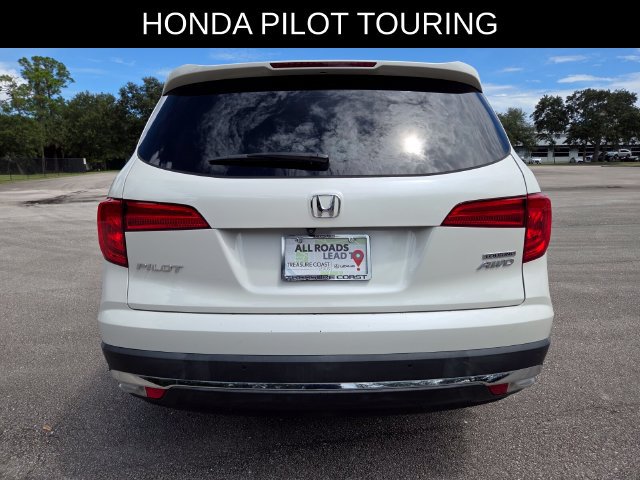 Used 2018 Honda Pilot Touring image 4