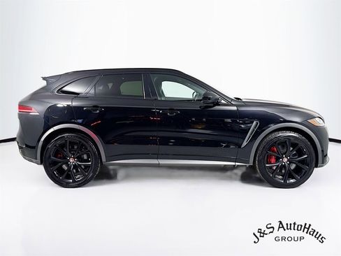 Used 2020 Jaguar F-PACE SVR image 8