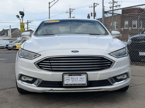 Used 2018 Ford Fusion Titanium AWD/4WD image 2