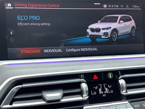 Used 2022 BMW X5 sDrive40i w/ Premium Package image 27