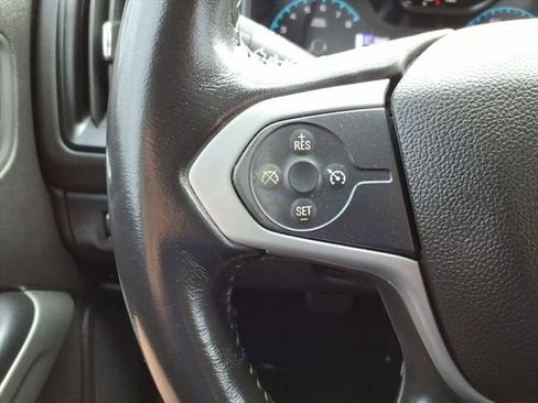 Used 2017 Chevrolet Colorado LT image 37