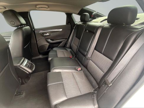Used 2020 Chevrolet Impala LT FWD image 26
