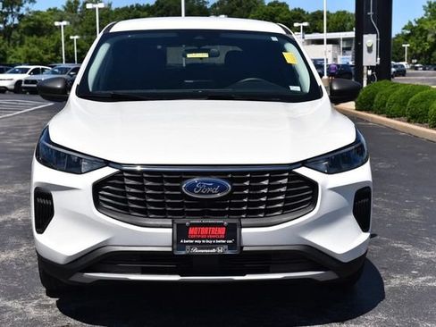 Used 2023 Ford Escape Active w/ Cold Weather Package FWD image 4