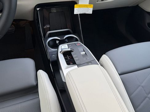New 2026 BMW X1 xDrive28i w/ Technology Package AWD/4WD image 25