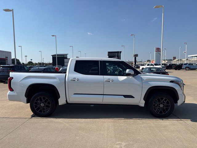 Used 2024 Toyota Tundra Platinum AWD/4WD image 3