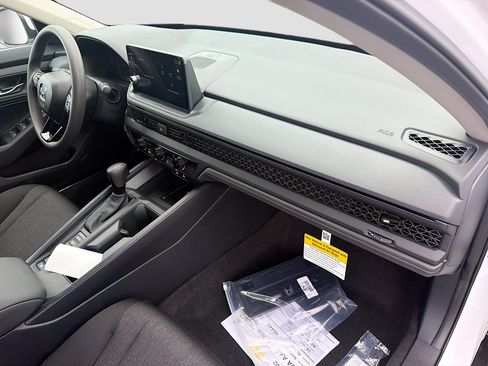New 2026 Honda Accord LX image 24
