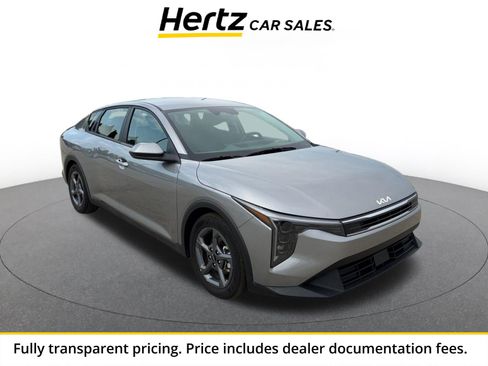 Used 2025 Kia K4 FWD image 1