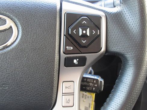 Certified 2020 Toyota 4Runner SR5 image 25