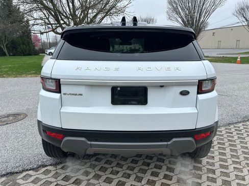 Used 2017 Land Rover Range Rover Evoque HSE image 6