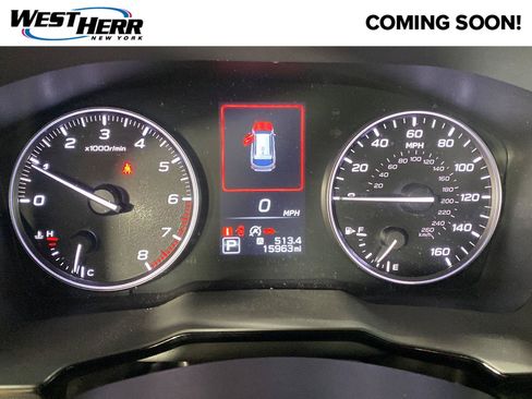 Used 2025 Subaru Outback Premium AWD/4WD image 1