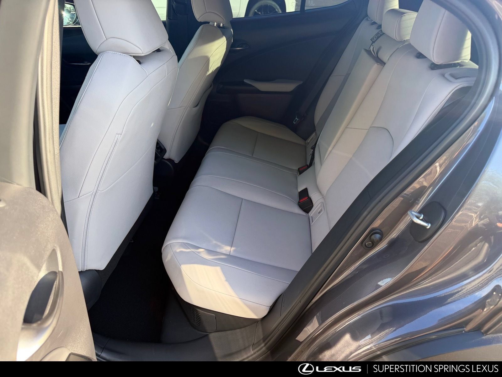 Certified 2026 Lexus UX 300h FWD image 24