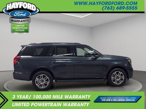 Used 2025 Ford Expedition Active AWD/4WD image 8