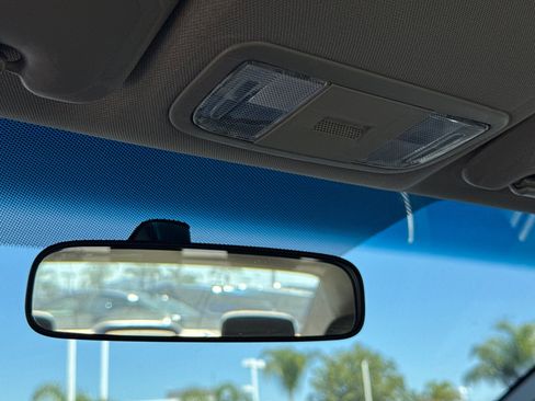 Used 2015 Honda Civic LX image 27