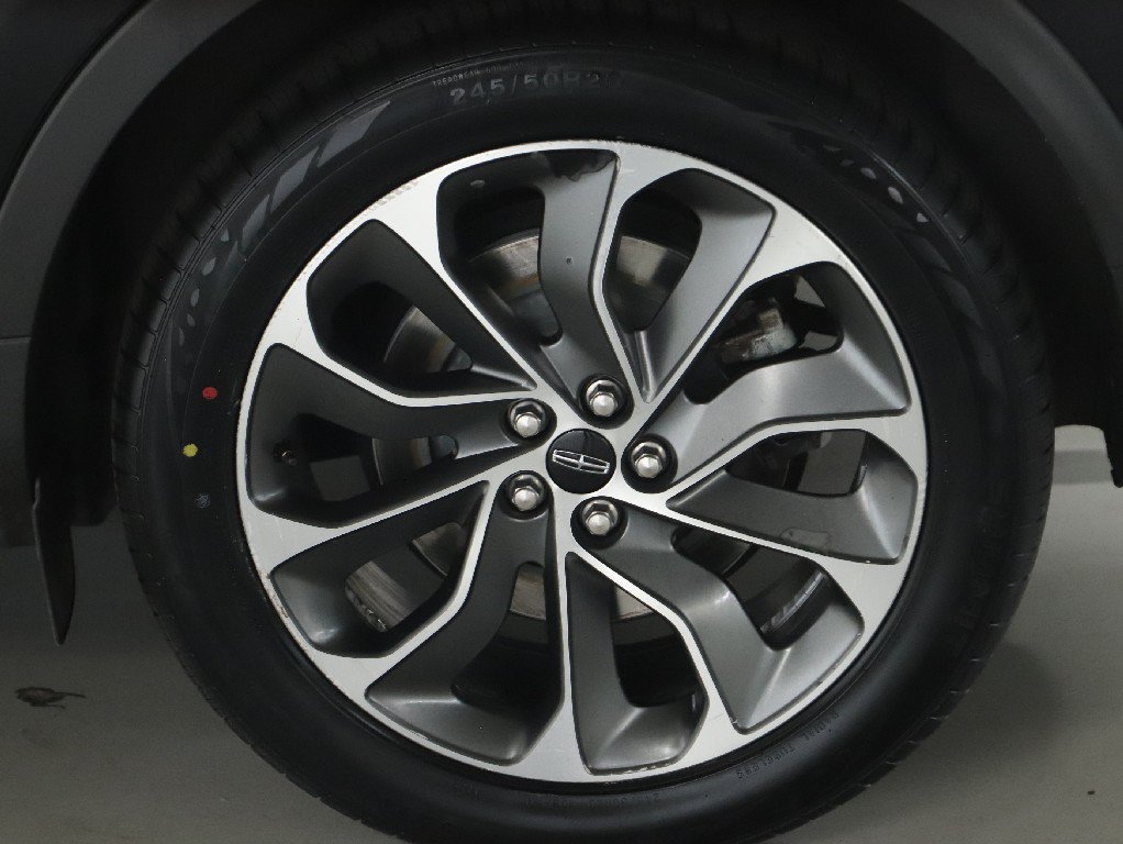 Certified 2021 Lincoln Nautilus Reserve AWD/4WD image 42
