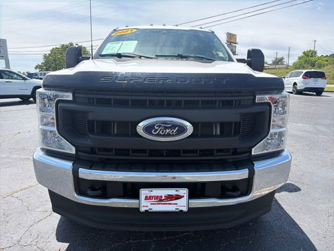 Used 2021 Ford F350 XL w/ Power Equipment Group AWD/4WD image 3