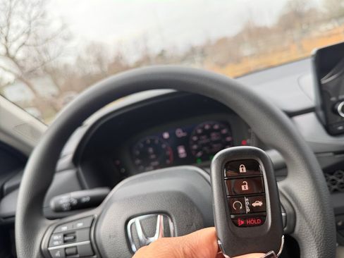 New 2025 Honda Accord SE image 34