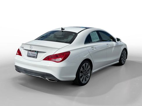 Used 2019 Mercedes-Benz CLA 250 image 5