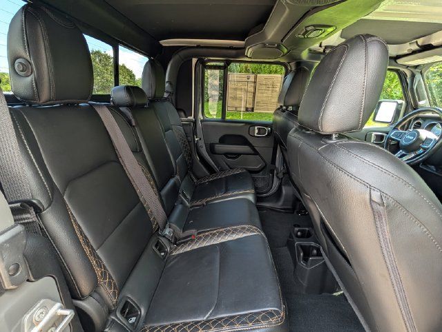 Used 2022 Jeep Gladiator Overland AWD/4WD image 31