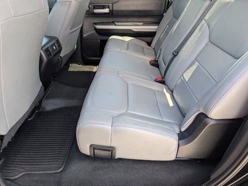 Used 2020 Toyota Tundra SR5 w/ SR5 Leather Package AWD/4WD image 25