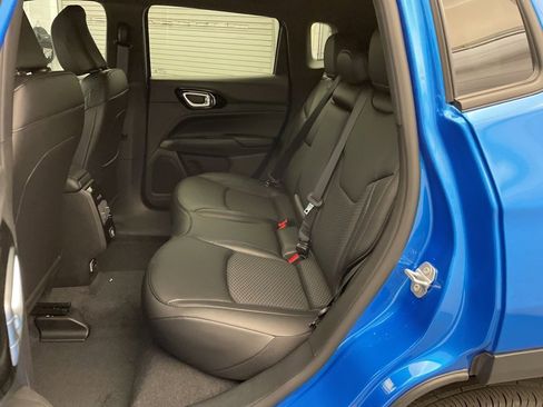 New 2026 Jeep Compass Latitude image 15