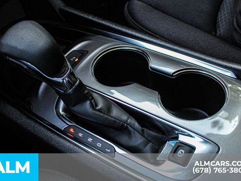 Used 2025 Chevrolet Malibu LT FWD image 31
