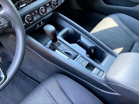 Used 2025 Honda Accord SE image 16