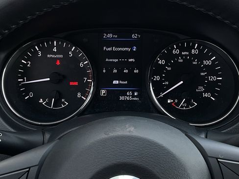 Used 2022 Nissan Rogue Sport SV image 21