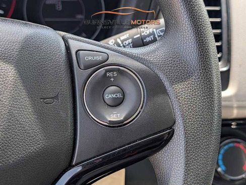 Used 2020 Honda HR-V LX image 21