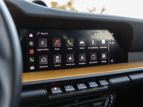 Used 2022 Porsche 911 GT3 image 24