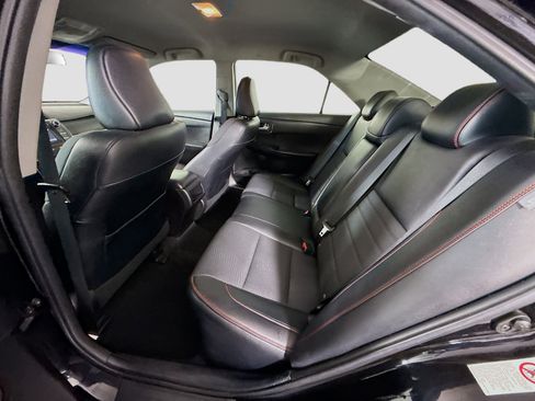 Used 2016 Toyota Camry SE FWD image 24