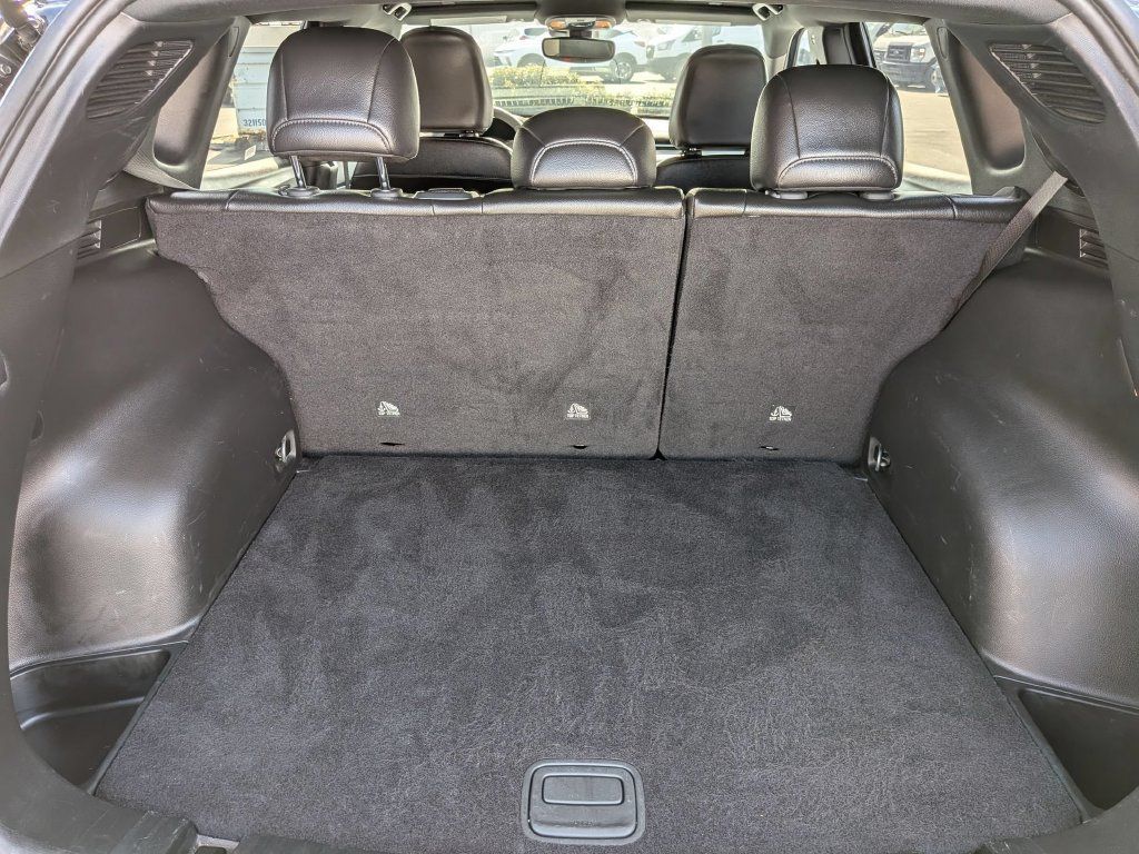 Used 2025 Jeep Compass Limited AWD/4WD image 28