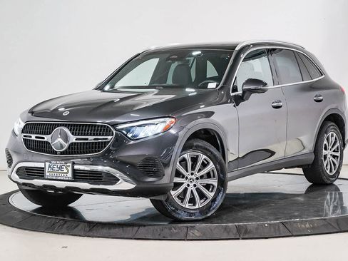 Certified 2026 Mercedes-Benz GLC 300 image 1