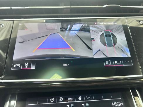 New 2026 Audi Q7 3.0T Premium Plus AWD/4WD image 15