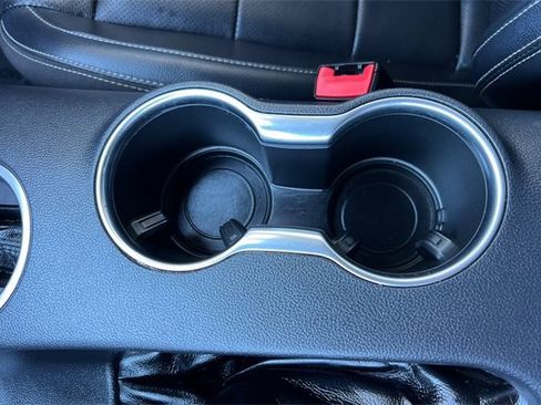 Used 2022 Ford Mustang Premium image 38