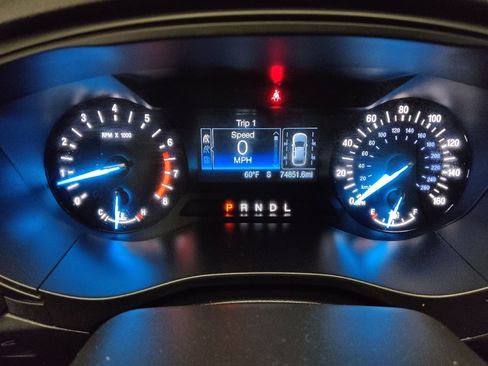 Used 2020 Ford Fusion S image 23