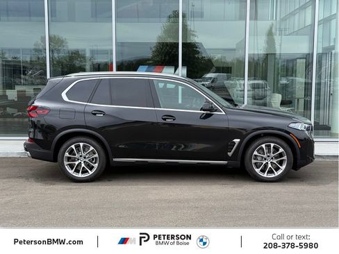 New 2026 BMW X5 xDrive50e w/ Premium Package AWD/4WD image 6