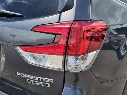 Used 2021 Subaru Forester Touring w/ Popular Package #2 AWD/4WD image 9