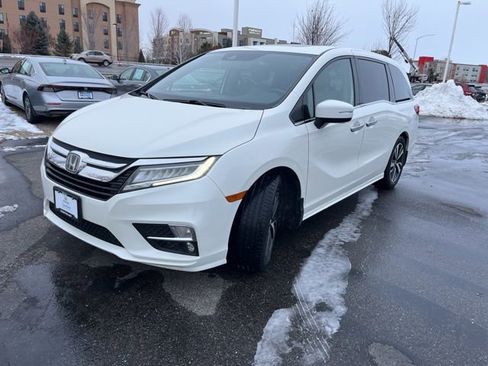 Used 2019 Honda Odyssey Elite image 4