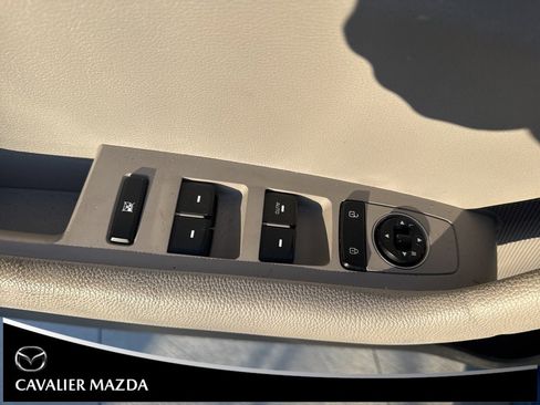 Used 2019 Hyundai Sonata SE image 16