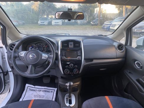 Used 2015 Nissan Versa Note SR image 17