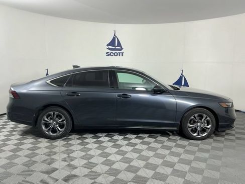 Used 2023 Honda Accord EX image 6