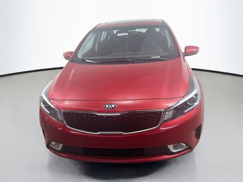 Used 2018 Kia Forte S w/ S Technology Plus Package FWD image 2