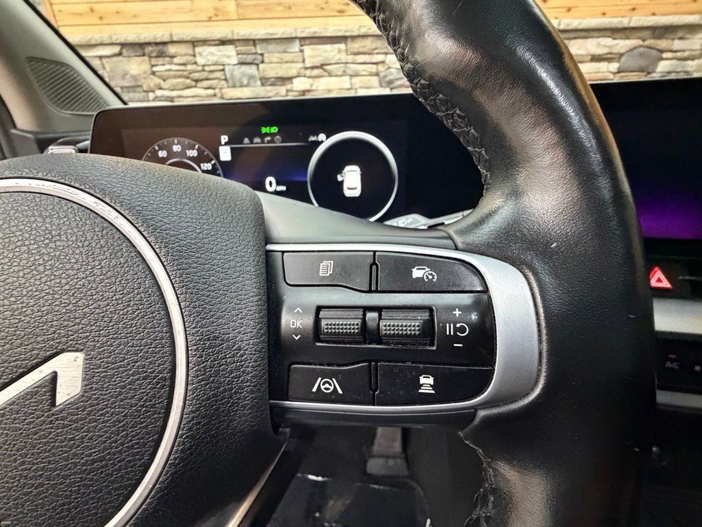Used 2023 Kia Sportage SX AWD/4WD image 45