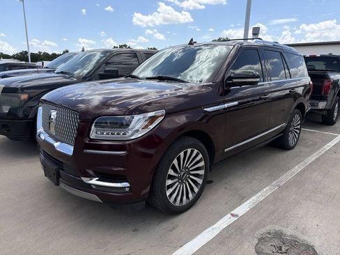 Used 2020 Lincoln Navigator Reserve w/ Luxury Package RWD image 1