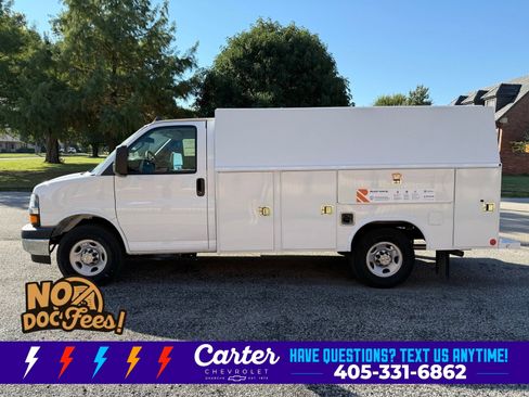 New 2025 Chevrolet Express 3500 w/ Power Convenience Package RWD image 8