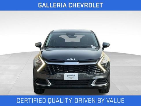 Used 2023 Kia Sportage EX FWD image 3