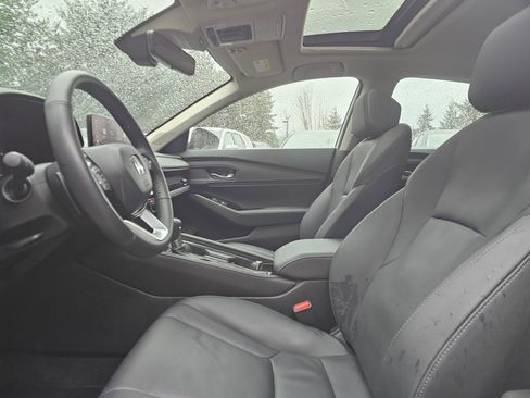 Used 2024 Honda Accord Touring image 21