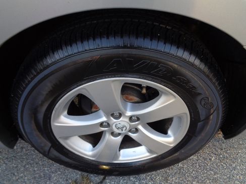 Used 2012 Toyota Sienna LE image 26