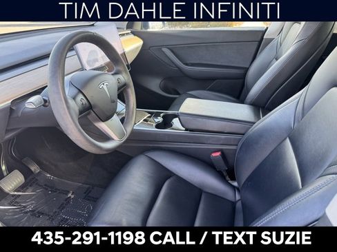 Used 2021 Tesla Model Y Long Range image 11