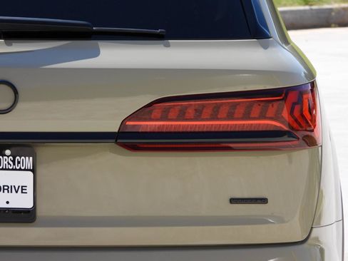 Used 2021 Audi Q7 3.0T Premium Plus AWD/4WD image 41